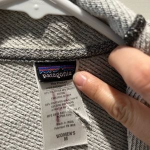 Patagonia Grey Zipup Sweatshirt